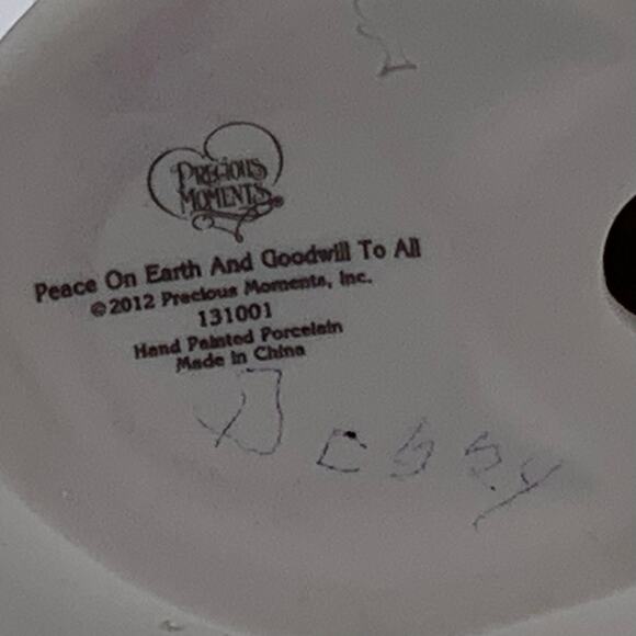 Precious Moments 2013 "Peace On Earth and Goodwill To All" Figurine #131001 VTG - Picture 13 of 13